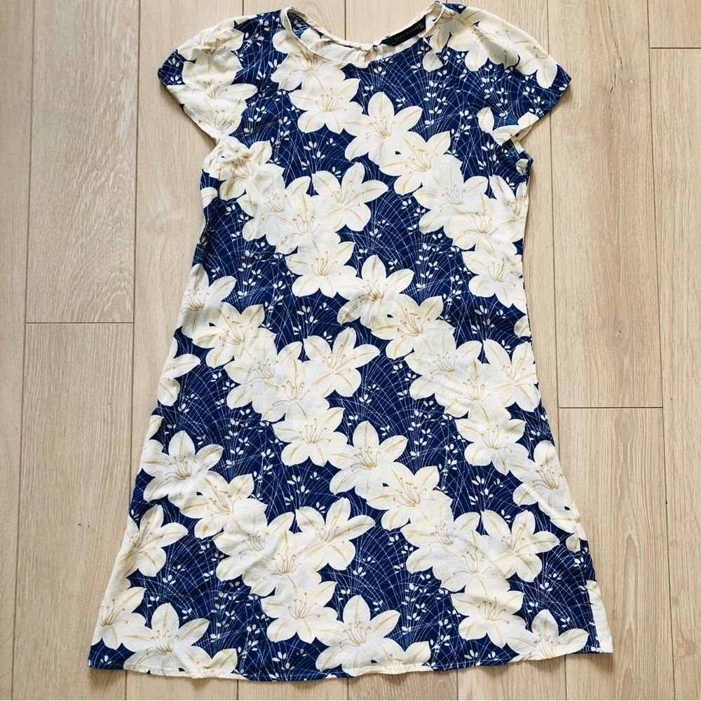 Zara Blue & White Floral Dress Women’s Size Small